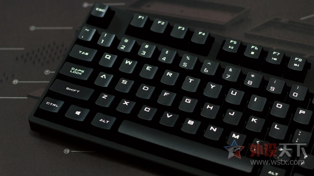 酷冷至尊xt红轴,烧友的点评