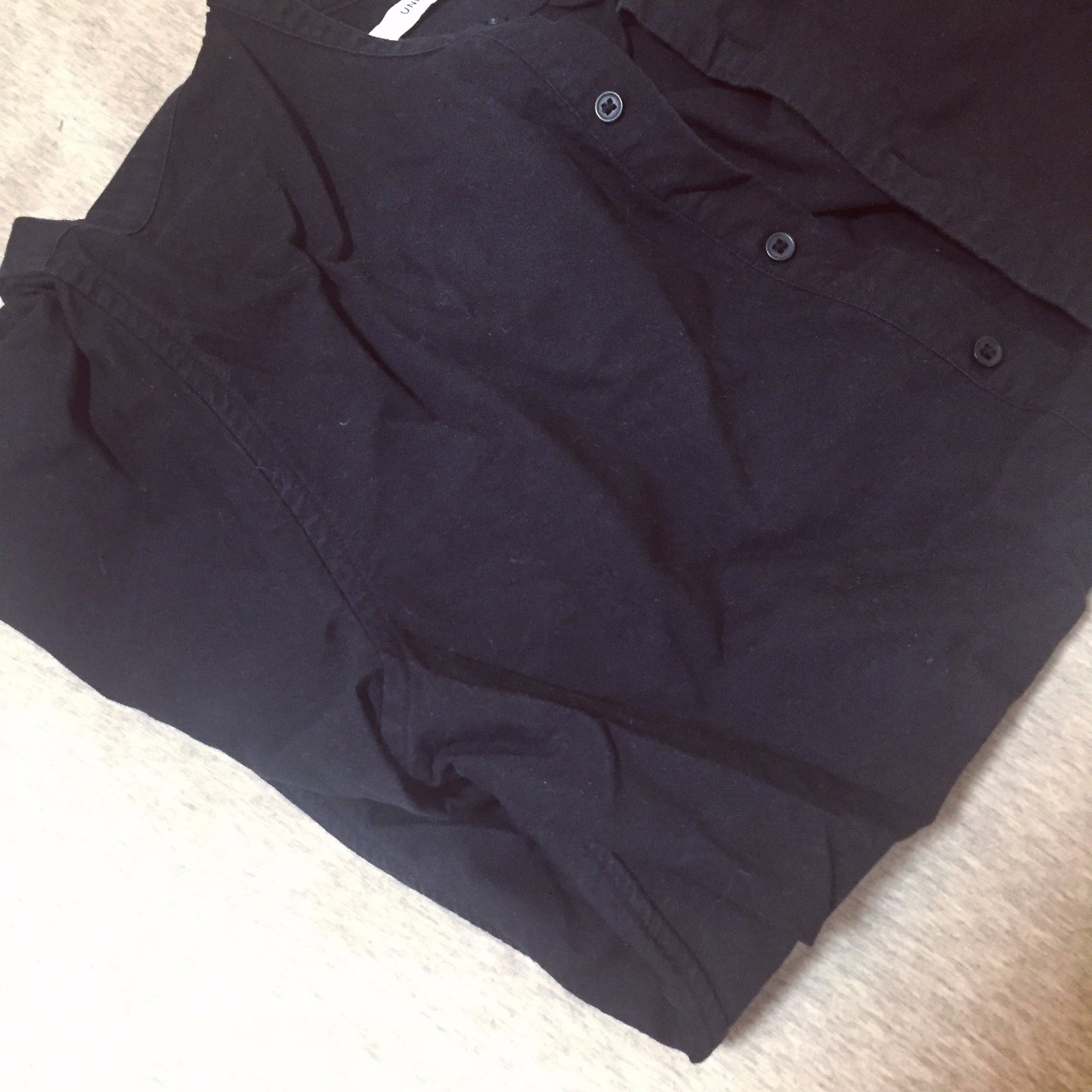 静电使衣服粘在一起怎么消除,静电粘毛怎么处理