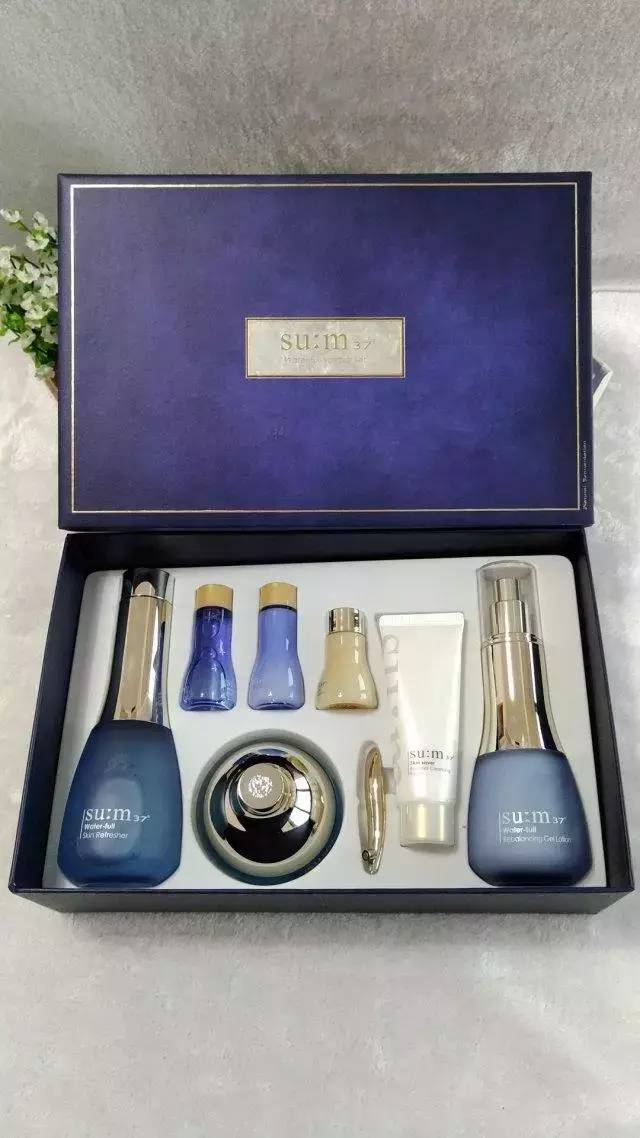 今年过年不收礼，收礼还收whoo套盒~