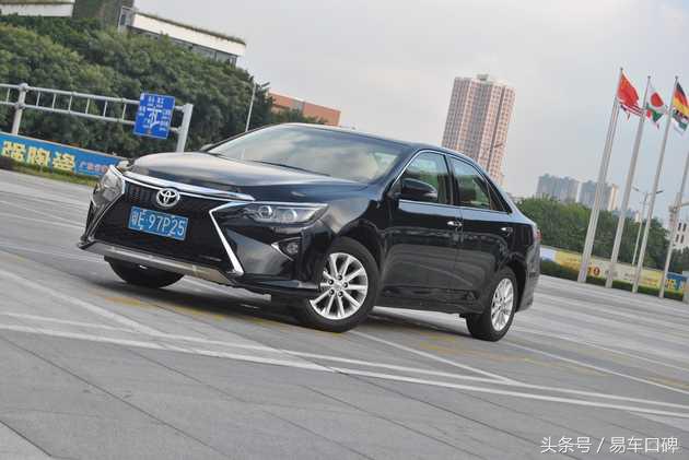 2015款凯美瑞雷克萨斯前脸 (凯美瑞豪华版前格栅)