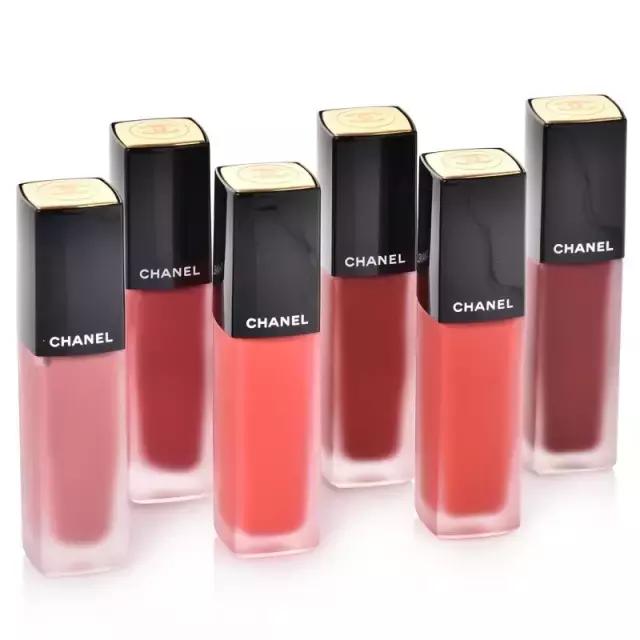 如何保持口红一天到晚不掉色,揭秘口红