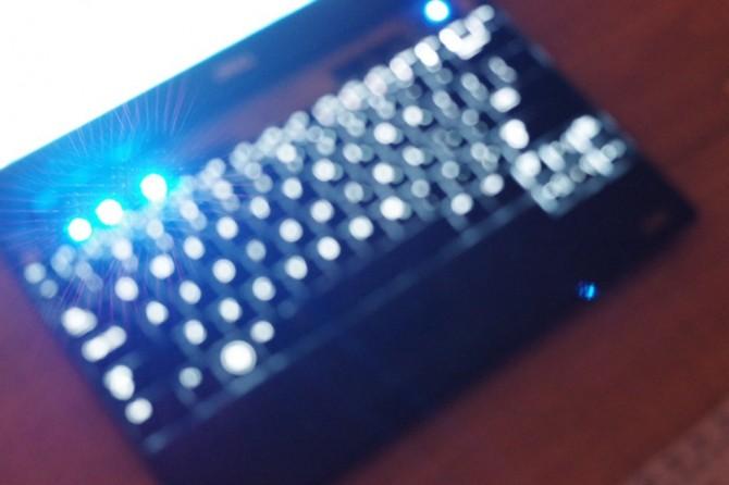 笔记本更换背光键盘,带背光笔记本键盘更换