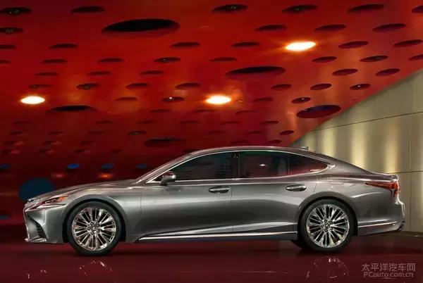 谦谦君子亦需V8！雷克萨斯LS家族历史