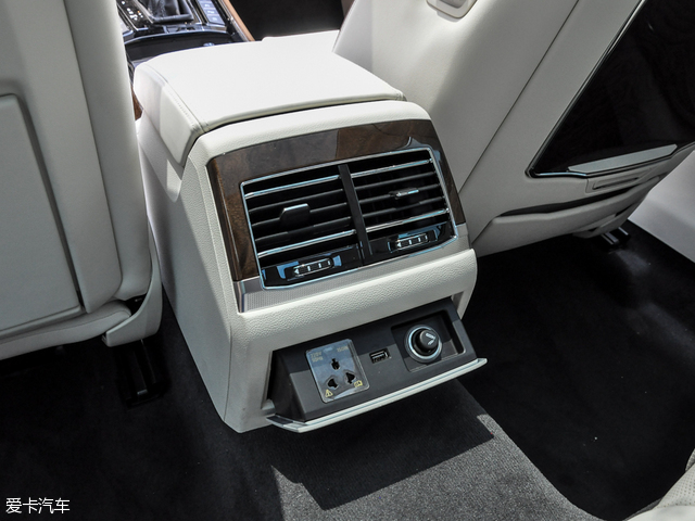 星光熠熠2016年那些被明星加持的新车