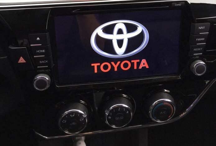 敬佩岛国工匠精神,90后小伙提1.2T丰田卡罗拉