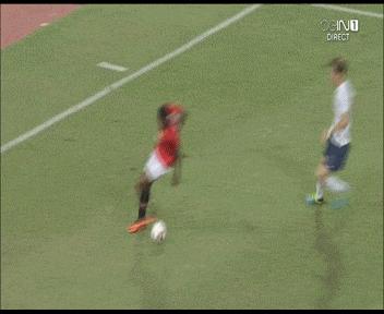 搞笑的足球战术动图,100个笑死人的足球集锦