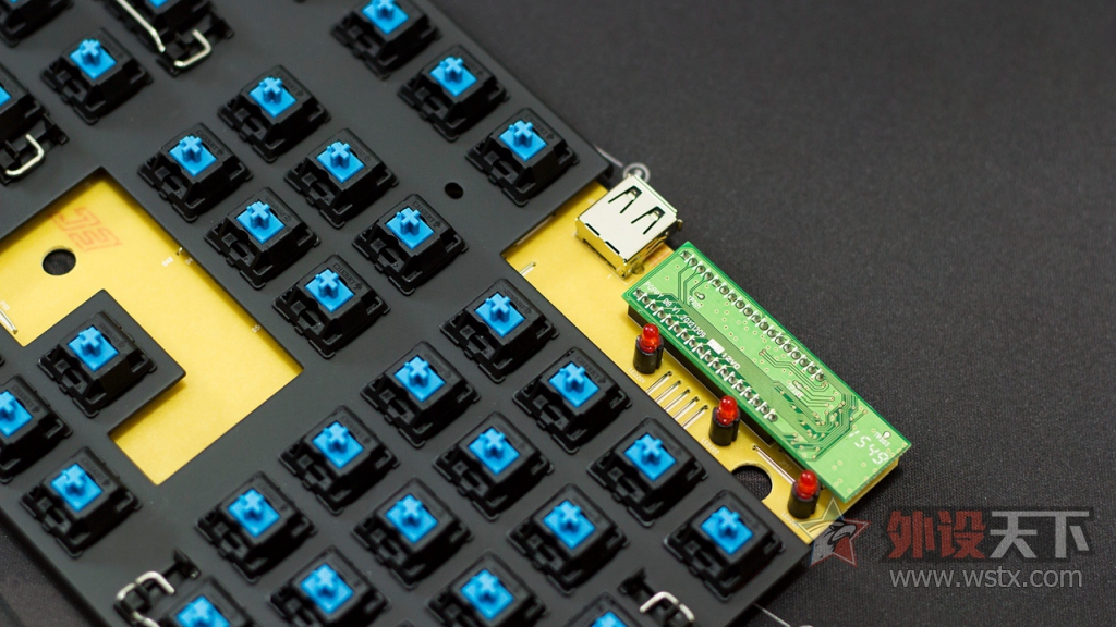 酷冷至尊xt红轴,烧友的点评