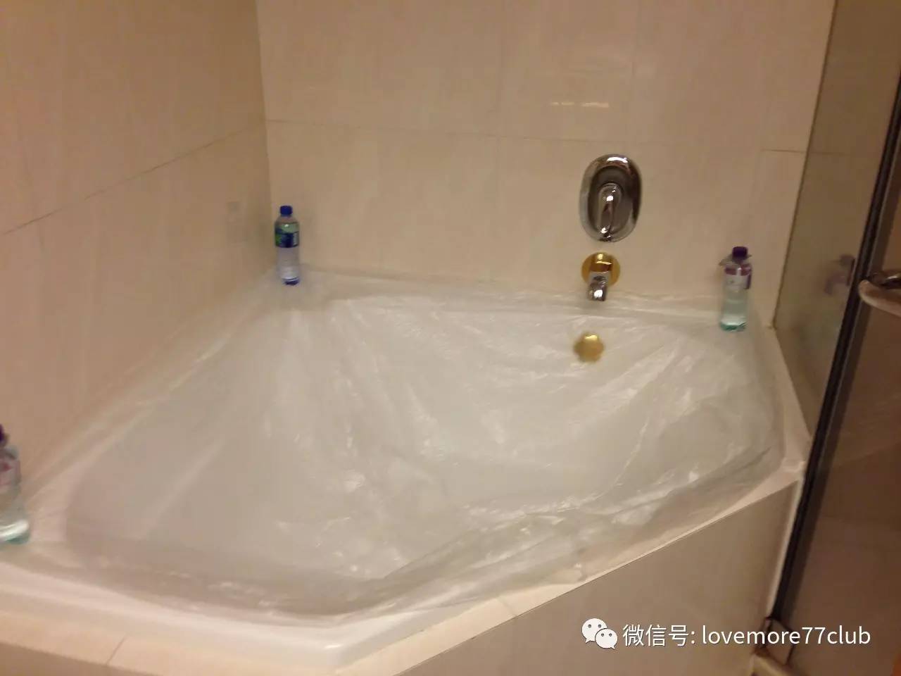 去香港住哪里比较方便吃的比较多,去香港住在哪个地区性价比高