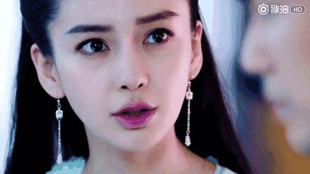 董卿口红蜜汁抢头条，这支网RED口红究竟是哪款？baby杨幂刘诗诗迪丽热巴……女明星同款唇色你也可以get！