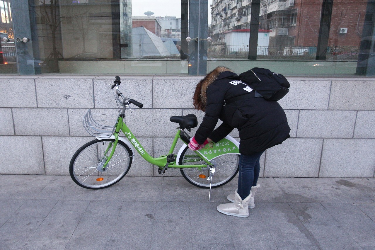 骑共享单车技巧新手必看,如何使用共享单车及费用