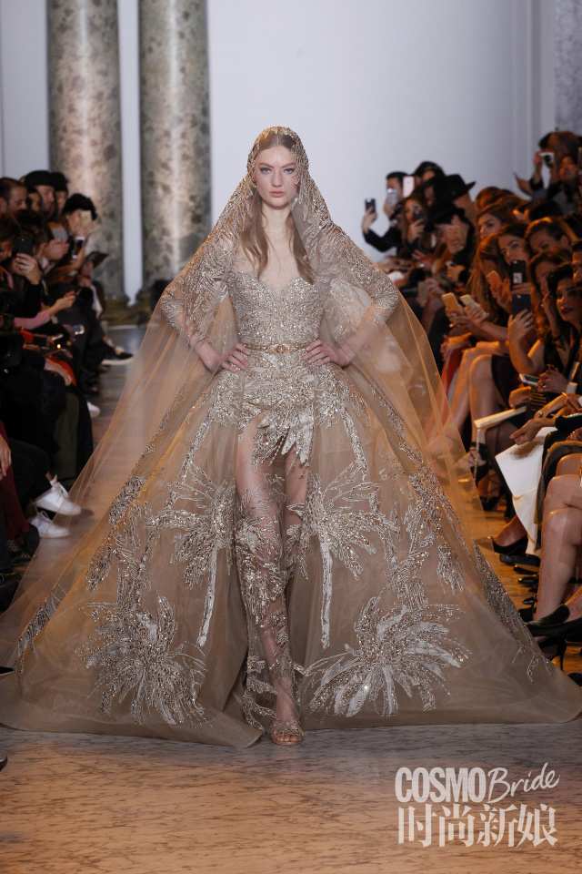 如果我是孔刘的鬼怪新娘，就穿上巴黎高定周这些美美的婚纱嫁给他！