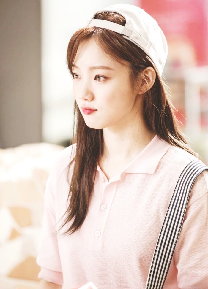 斩男红唇妆搭配,又纯又好看的斩男妆容