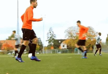 足球运动员假期结束如何恢复体能,足球比赛后如何恢复体能