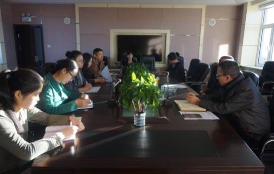 「聚力白云」区财政局召开全局廉政会议｜区卫计局念好纪检工作“三字经”｜区市场局开展食品安全检查｜铁矿中学进行乡村少年宫建设自查