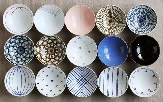 为什么别人拍的食物比你美？秘诀就在于这些高颜值餐具啊！