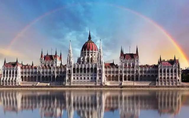 第一次去欧洲应该去哪,第一次去欧洲到底该怎么选择路线