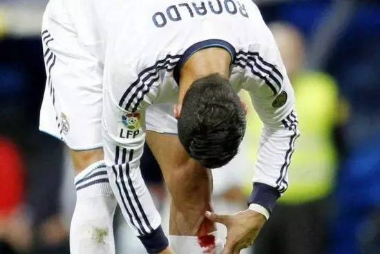 踢足球能给你带来什么,踢足球能让我们学到了什么