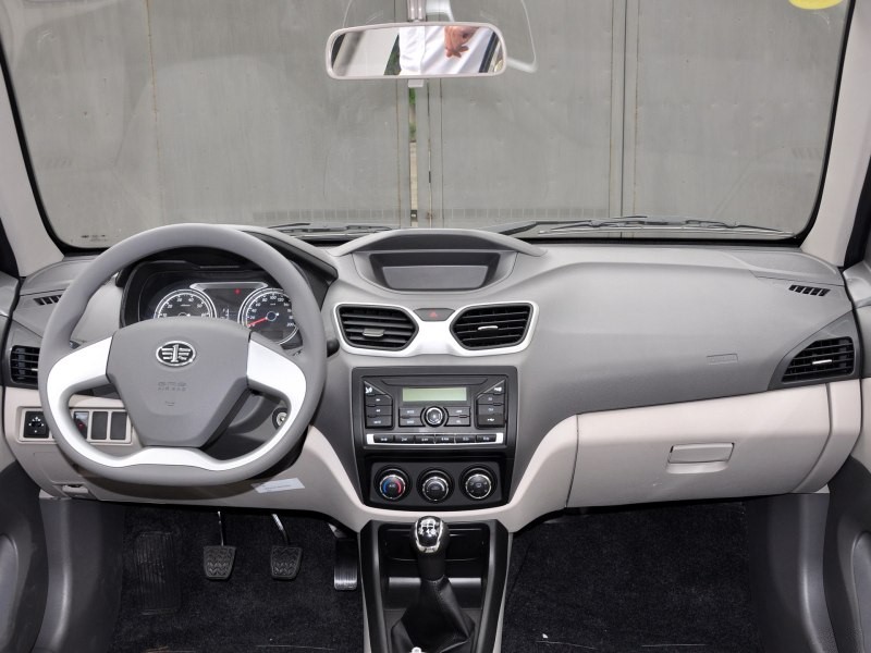 这个品牌曾经风光一时，被一汽重组后鲜有新车，知名度急剧下降！