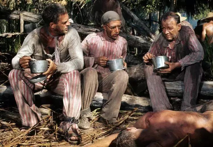 比肖申克还好看的越狱电影,肖申克的救赎受哪部越狱电影影响