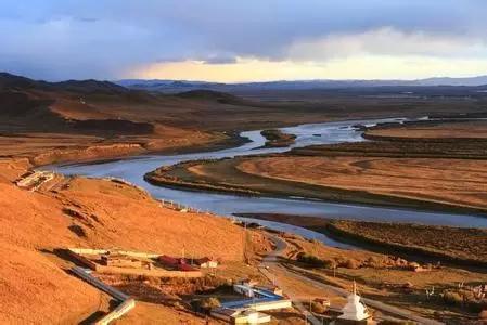 成都周边一天自驾游去哪里,春节成都附近3天自驾游哪里耍