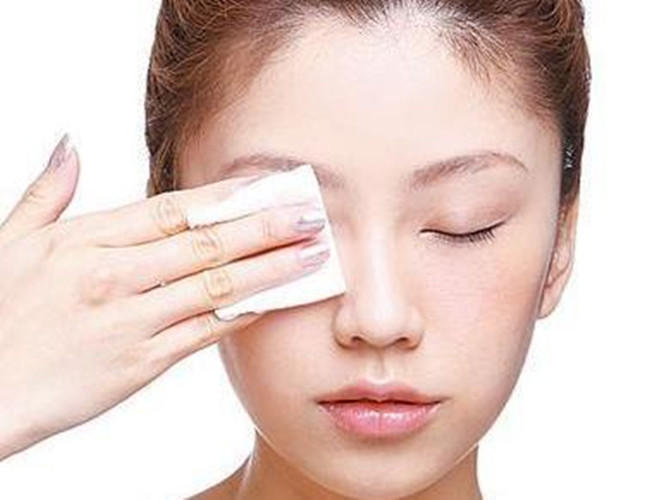 卸妆卸不干净怎么遮瑕,卸妆卸不干净有黑眼圈怎么办