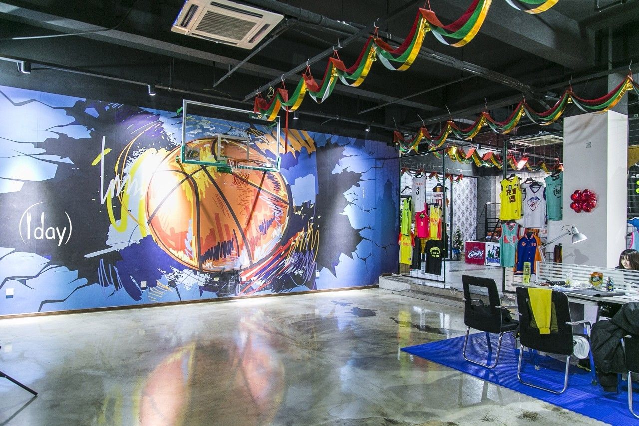 爱篮球又爱美食，南京这样的好青年篮道不迷人咩