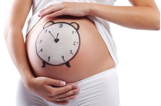 孕晚期了怎么快速生产不侧切,生孩子顺产经过无侧切