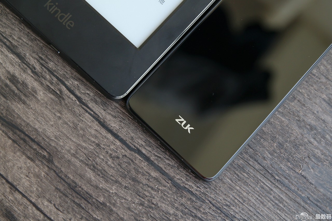 联想zukz2对比联想zukedge,联想zukz2值得买吗