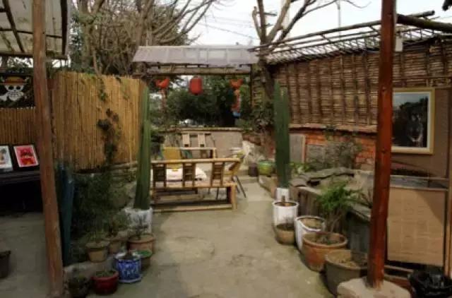 成都地下民谣小酒馆,除了赵雷以外的民谣歌手