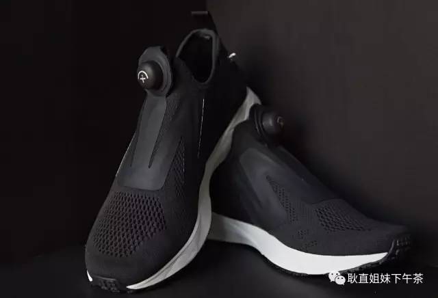 全智贤同款鞋子来自星星的你,全智贤同款阿迪达斯鞋