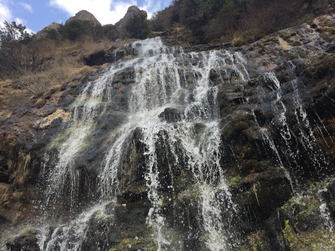 行走的力量——遇见最美虎跳峡