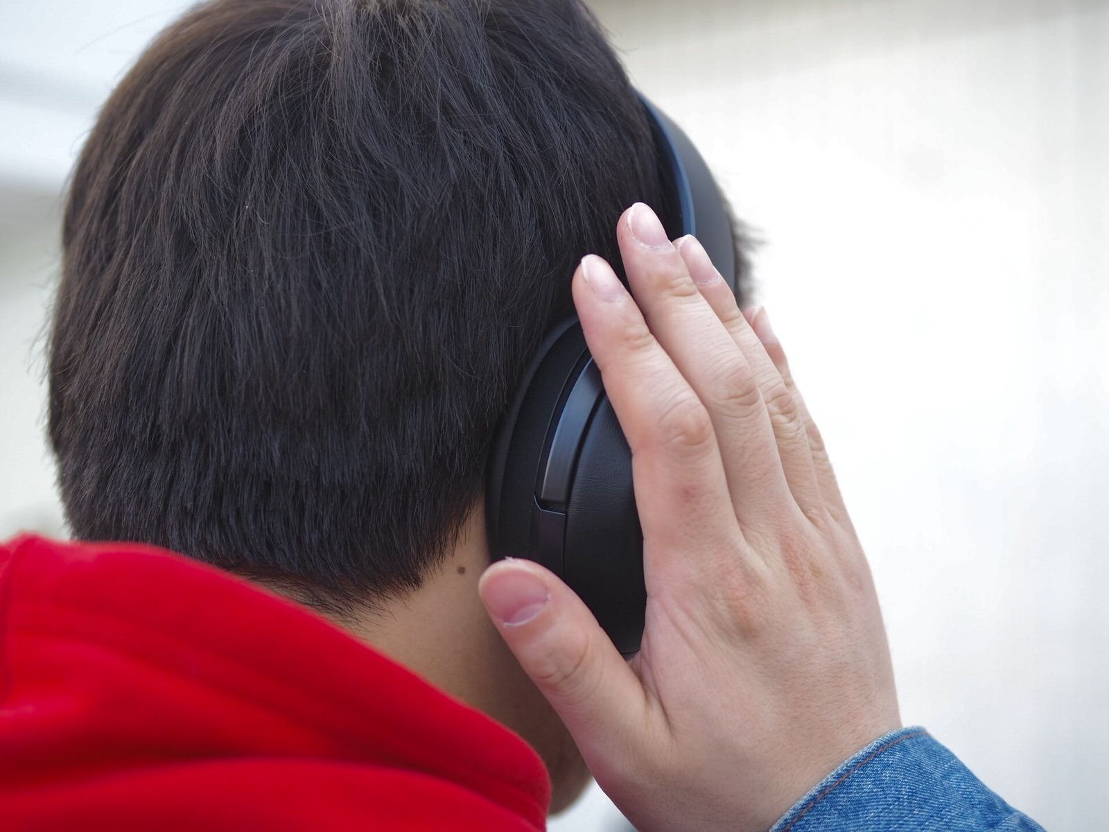 索尼1000xm2与boseqc30哪个好用,索尼耳机qc35和bose哪个好