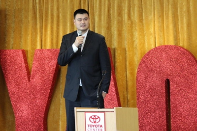 泱泱中国难找到5个打篮球和11个踢足球的？姚明无奈地说出原因