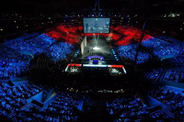 英雄联盟全球总决赛落户鸟巢，这对中国电竞产业意味着什么？