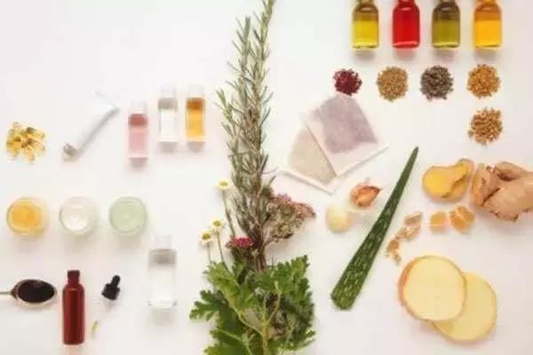 高档护肤品和平价护肤品区别,平价护肤品便宜和贵的相差