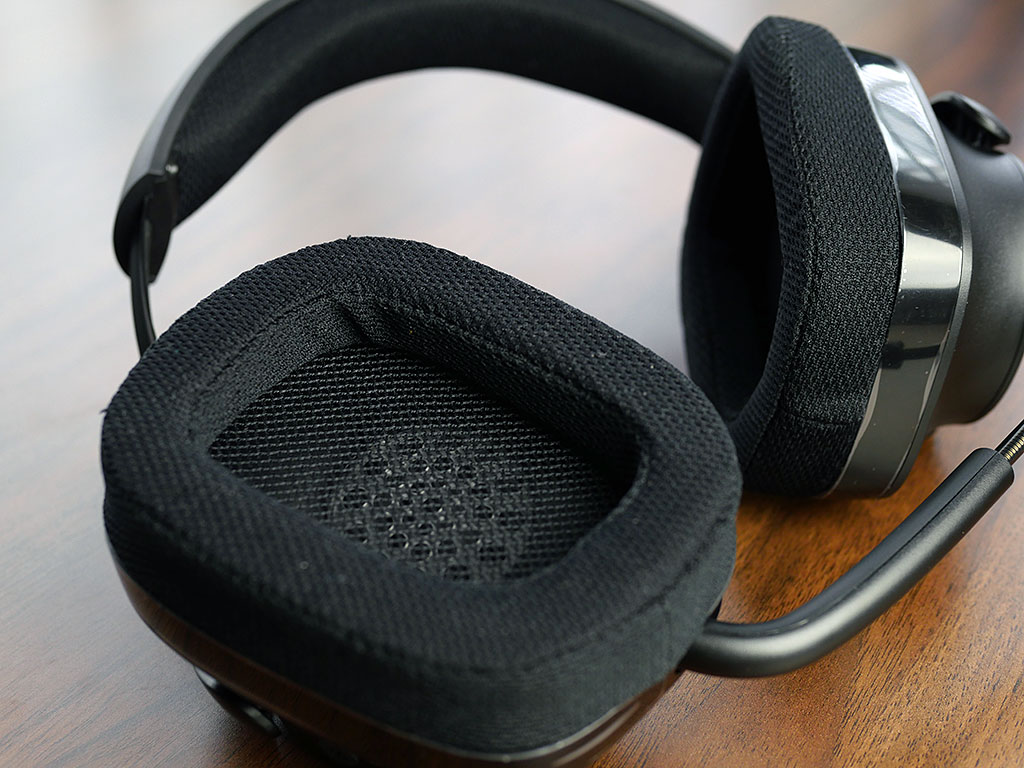 罗技g331有线头戴式耳机测评,罗技g533耳机怎么区别是不是正品