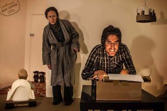 周末福利｜用球拍打字机在街头玩电子音乐