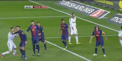 他们都属鸡！细数当今足坛五大当红战斗“鸡”！