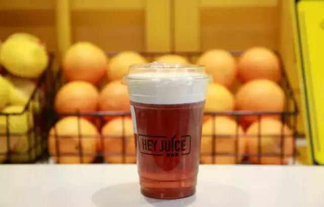 我们喝了100杯奶茶，胖了8斤，写了这篇杭州最全奶盖茶攻略