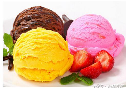 怎么自制冰激凌简单又好吃,如何在家中制作美味好吃的冰淇淋