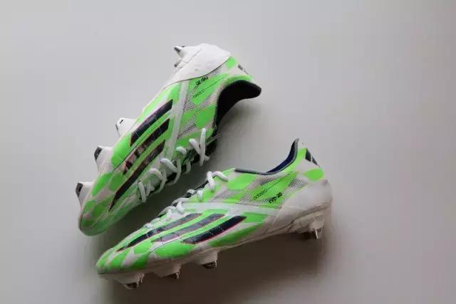 一双流淌着猎鹰血液的F50或许叫“Fredator”更为合适