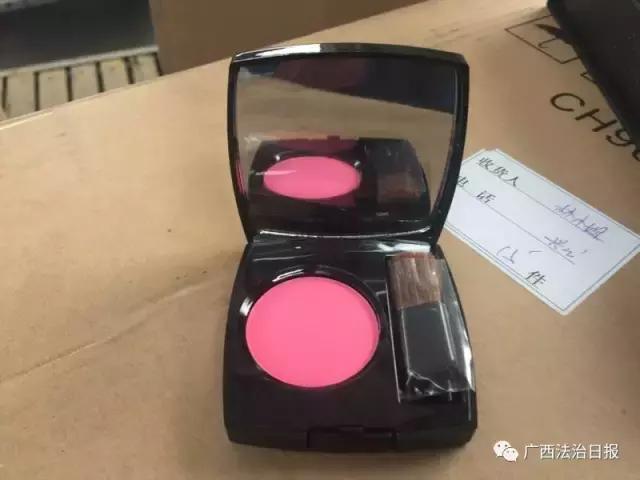 南宁海关查获1080件假化妆品 (广西南宁查获假化妆品)
