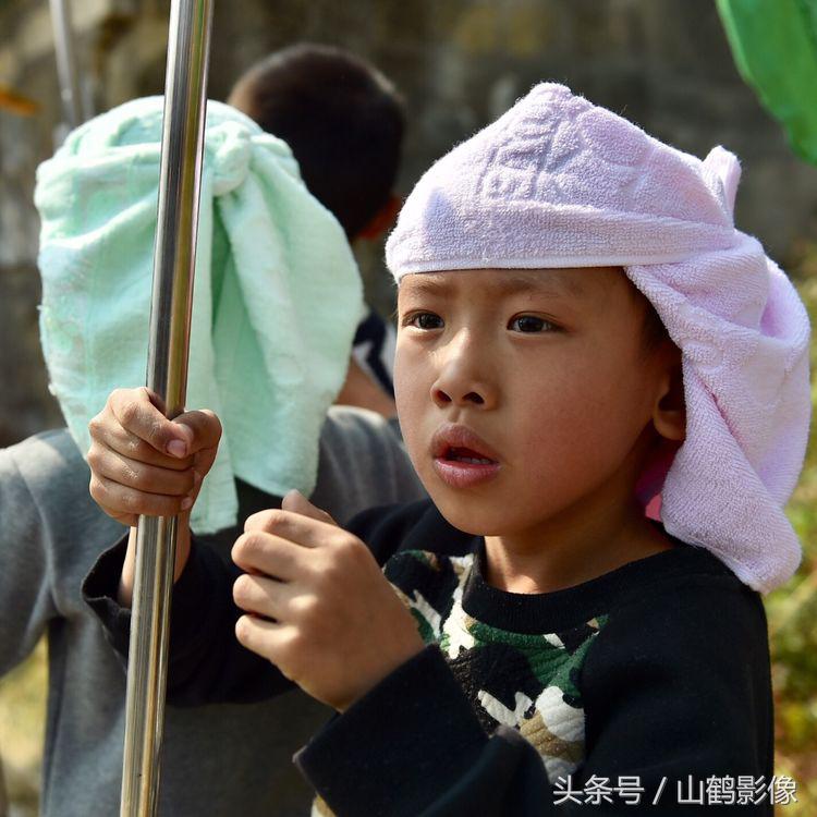 普宁老方村迎神跳火堆,普宁民俗跳火马