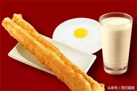 藏族人的藏餐吃什么,西藏人喜欢吃什么美食