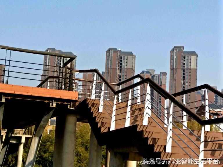 一加3T和oppo、vivo差多少？跑分排名第一没毛病！