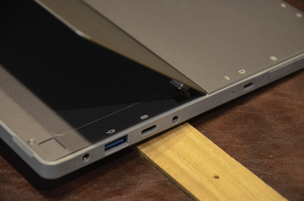 老款13寸windows超级本推荐,超级本跟二合一笔记本