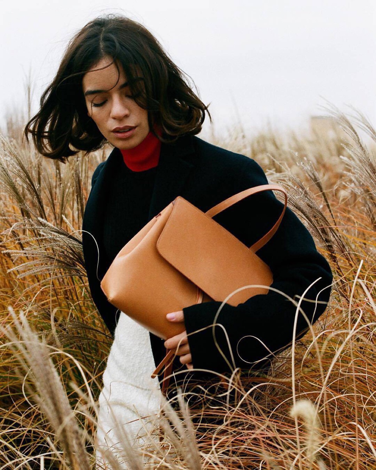 靠卖水桶包发家的它,还有更好看的ITBAG值得败