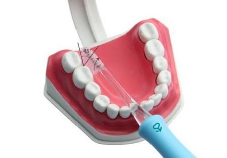 妈妈说坐月子不能刷牙,产妇到底要不要刷牙