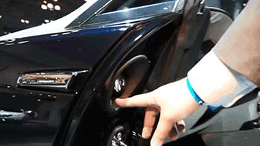 劳斯莱斯雨伞分别在什么位置,劳斯莱斯雨伞一把10万