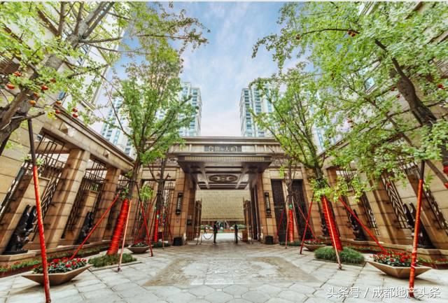 一席锦天府绿地是如何打造高端产品的?